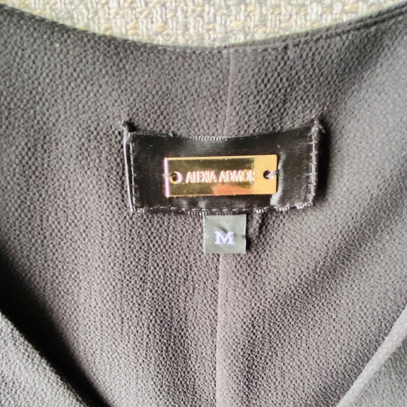 ALEXIA ADMOR Bell Sleeve Black Dress - Picture 4 of 6